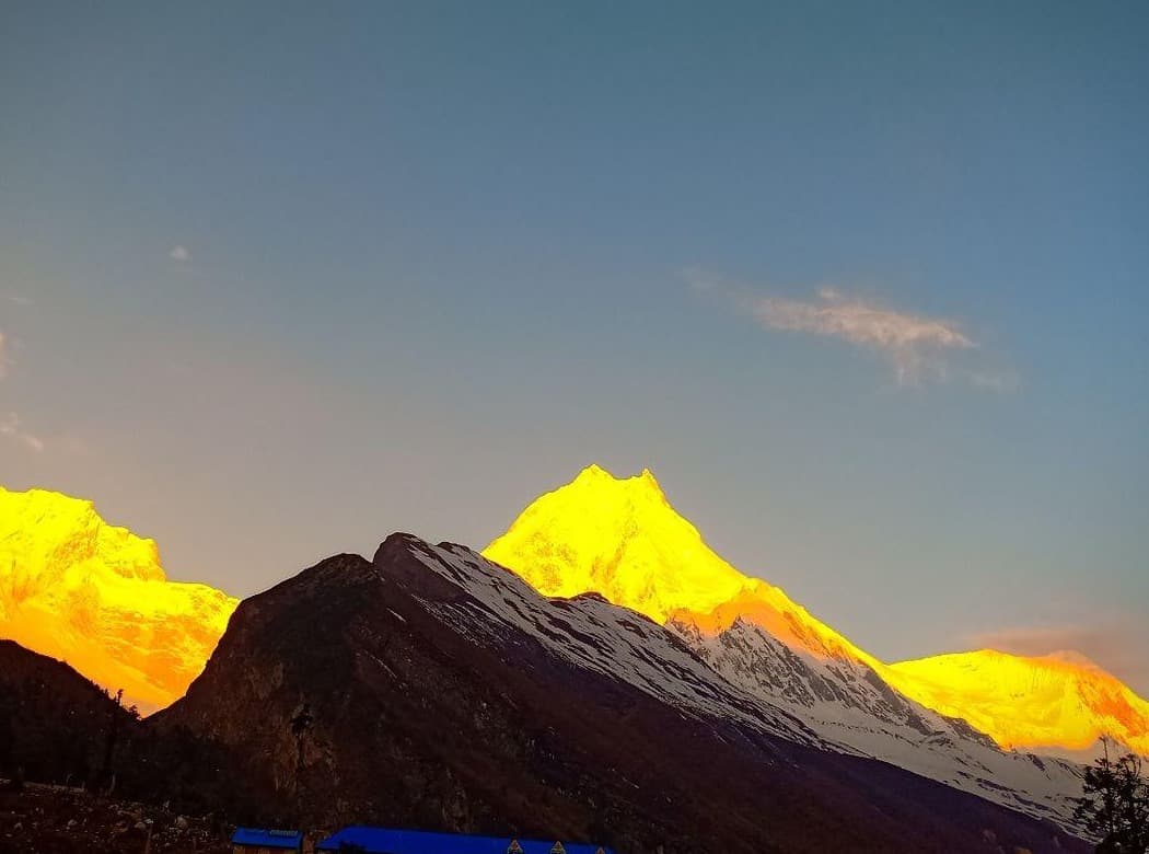 Manaslu Round Trek