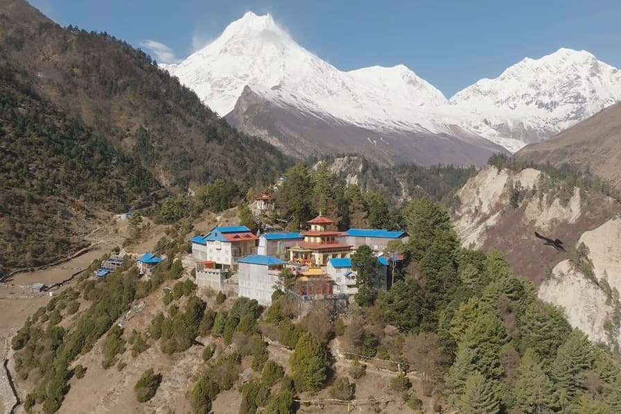 Short Manaslu Circuit Trek