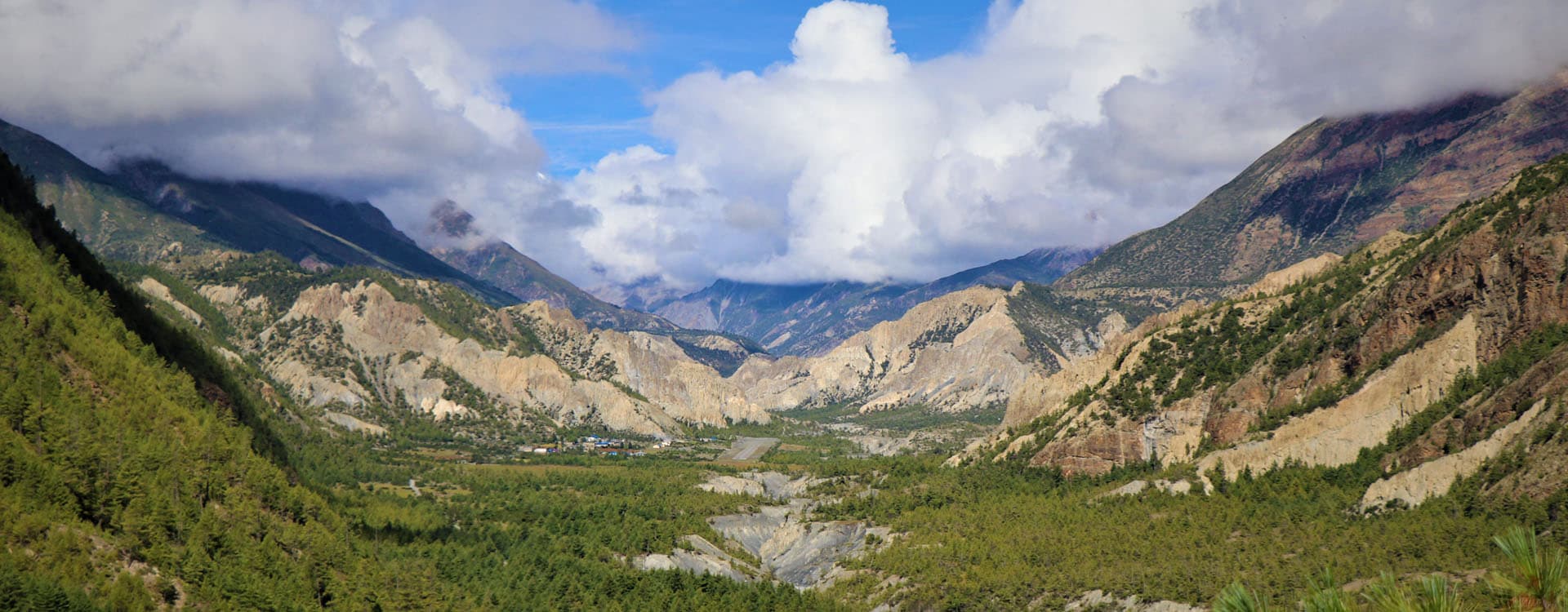 Annapurna Circuit Trekking