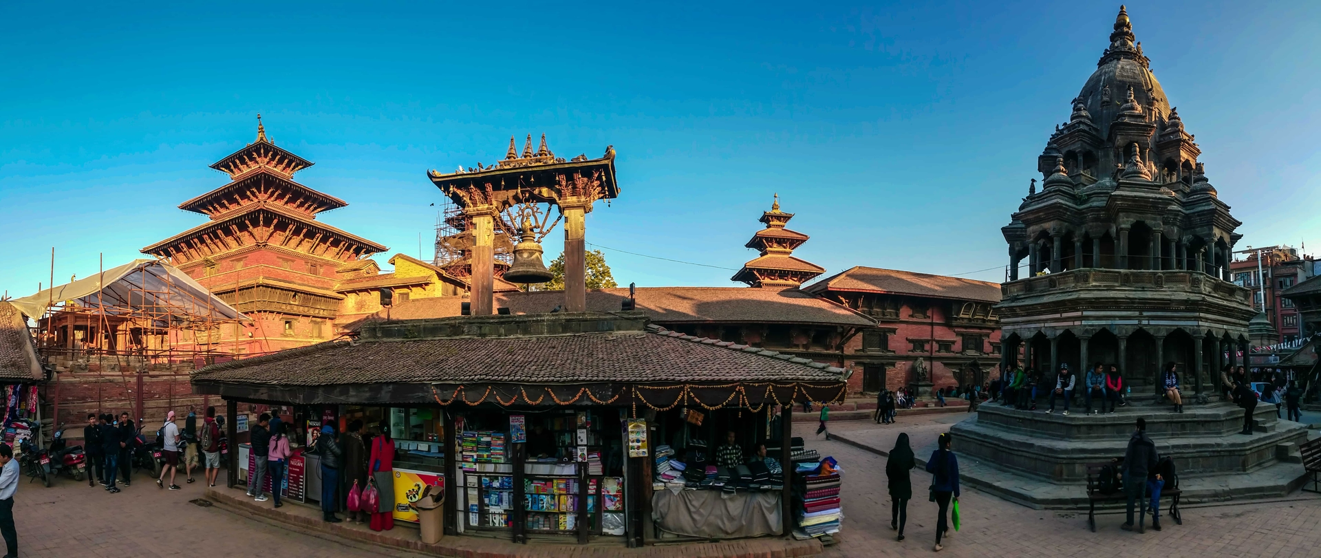 How to Travel Cheap in Nepal?
