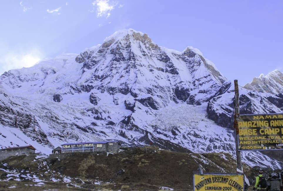 Annapurna Base Camp Trek in November: Clear Himalayan Views and Crisp Autumn Trails