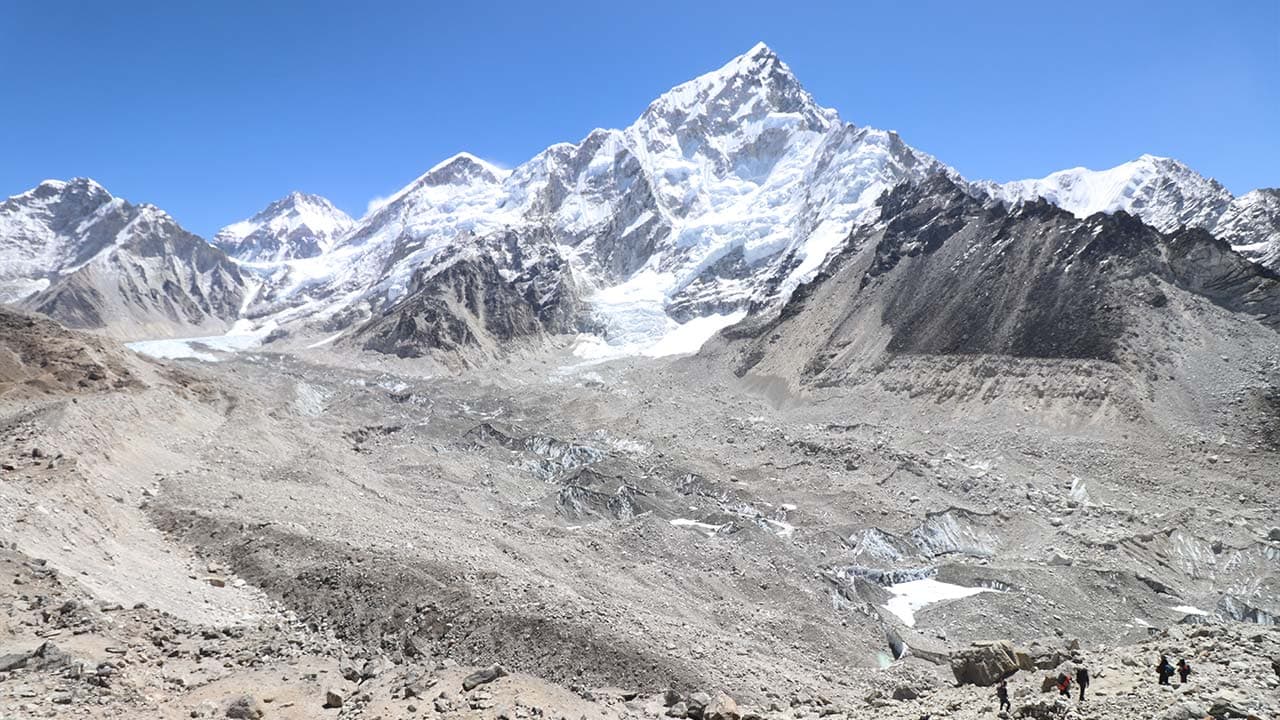 Cheap Way to Do Everest Base Camp Trek
